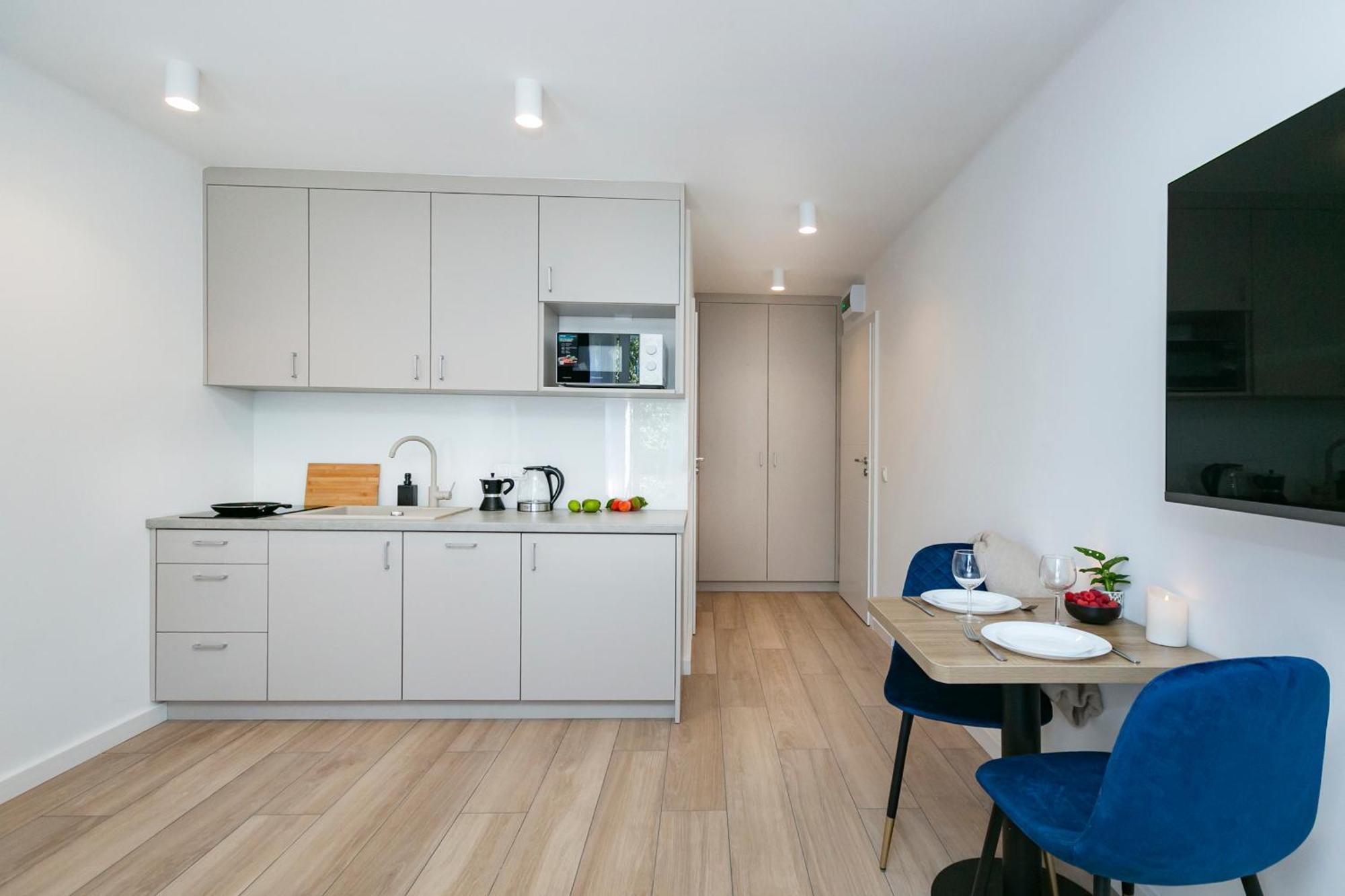 Butas Pereca Blue - Better Warsaw